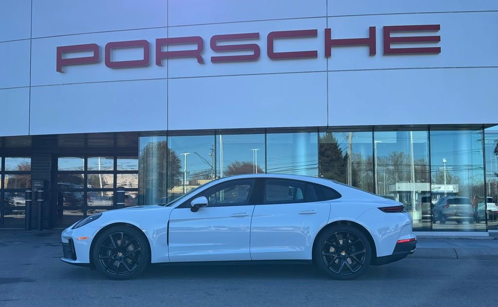 New 2026 Porsche Panamera image 2