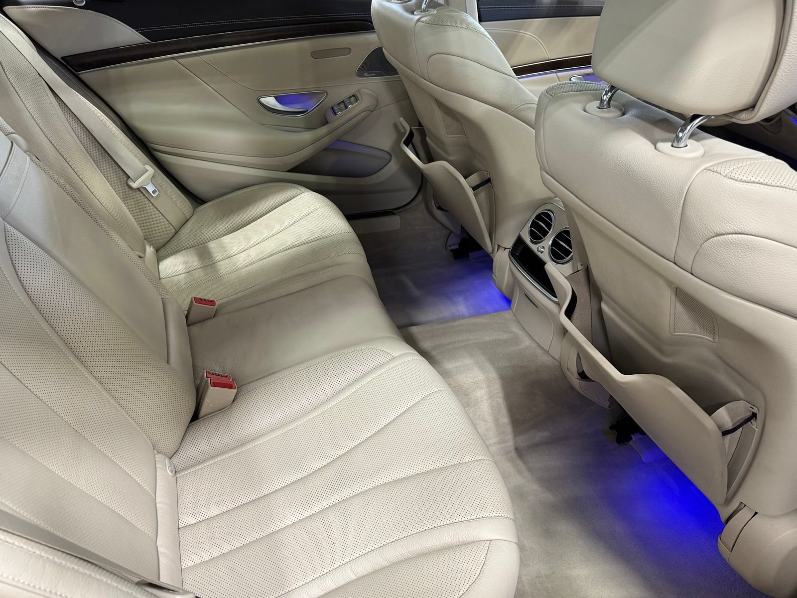 Used 2015 Mercedes-Benz S 550 4MATIC Sedan image 51