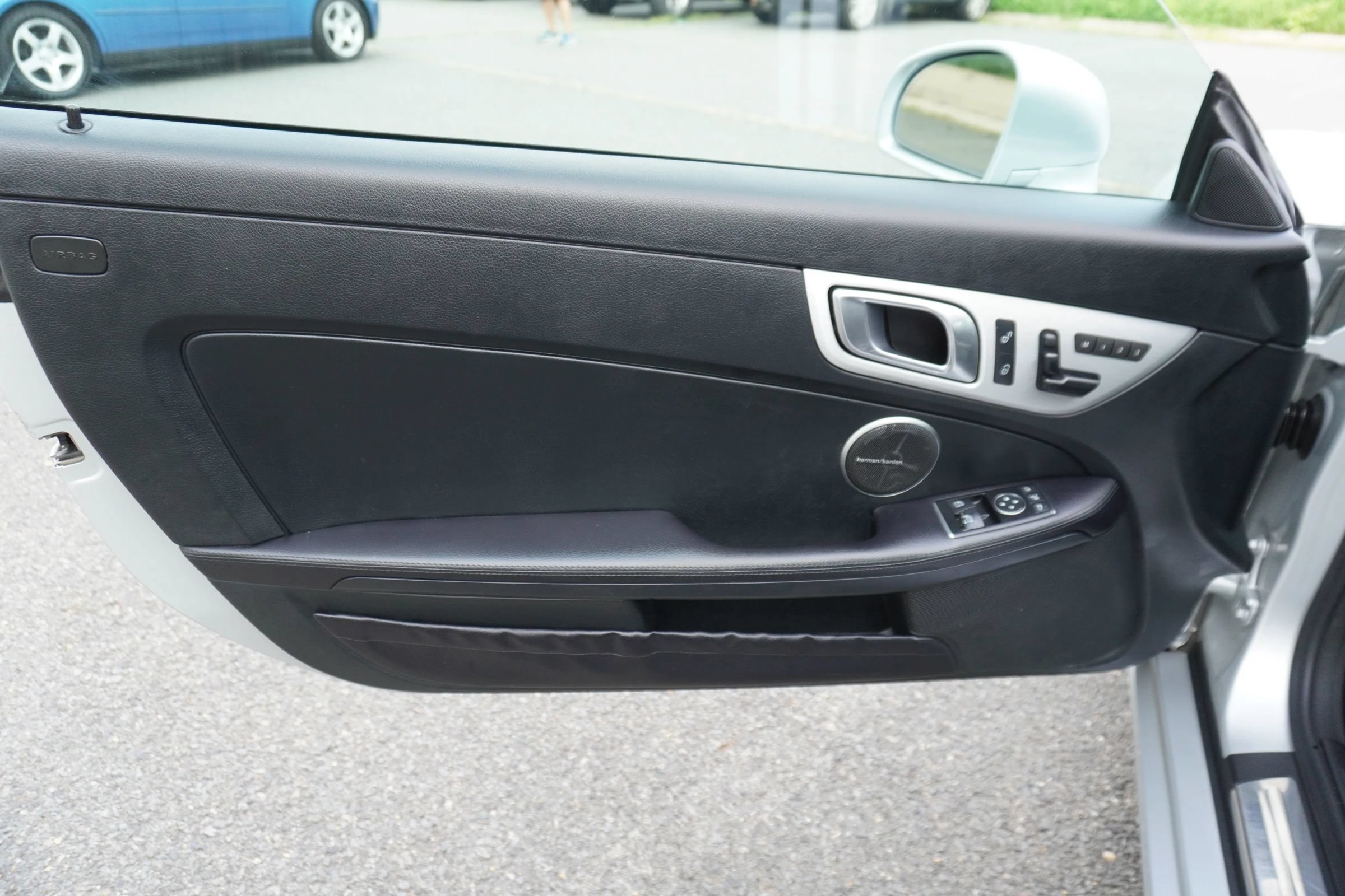 Used 2013 Mercedes-Benz SLK 250 image 10