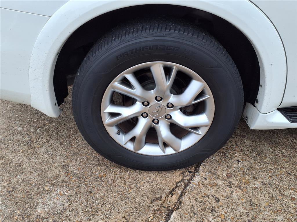 Used 2011 INFINITI QX56 4x2 Base 4dr SUV image 28