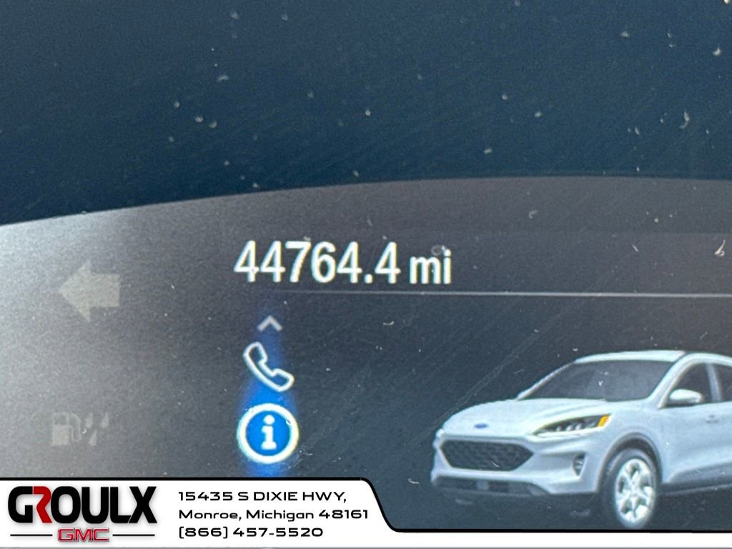 Used 2020 Ford Escape SEL image 17