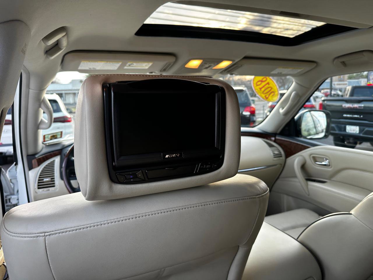 Used 2018 INFINITI QX80 4WD w/ Driver Assistance Package image 20