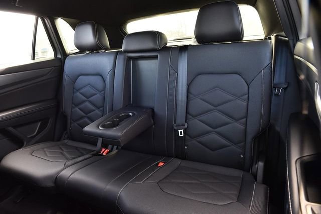 New 2026 Volkswagen Atlas Cross Sport SE image 20