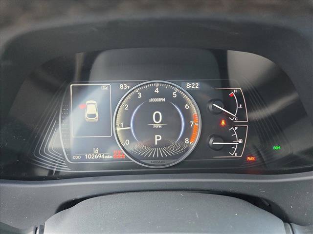 Used 2022 Lexus UX 200 w/ Premium Package FWD image 11