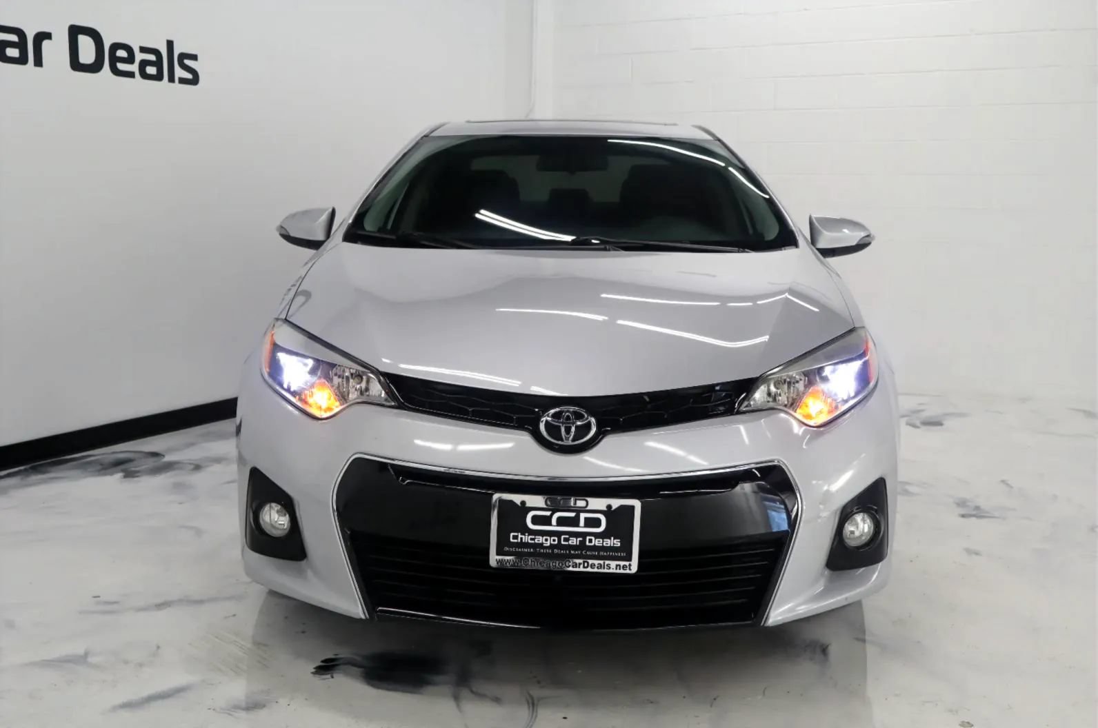 Used 2014 Toyota Corolla S FWD image 3