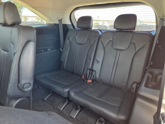 Used 2022 Kia Sorento SX image 16