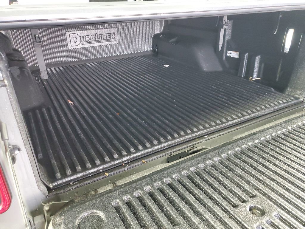 Used 2023 Jeep Gladiator Willys image 33