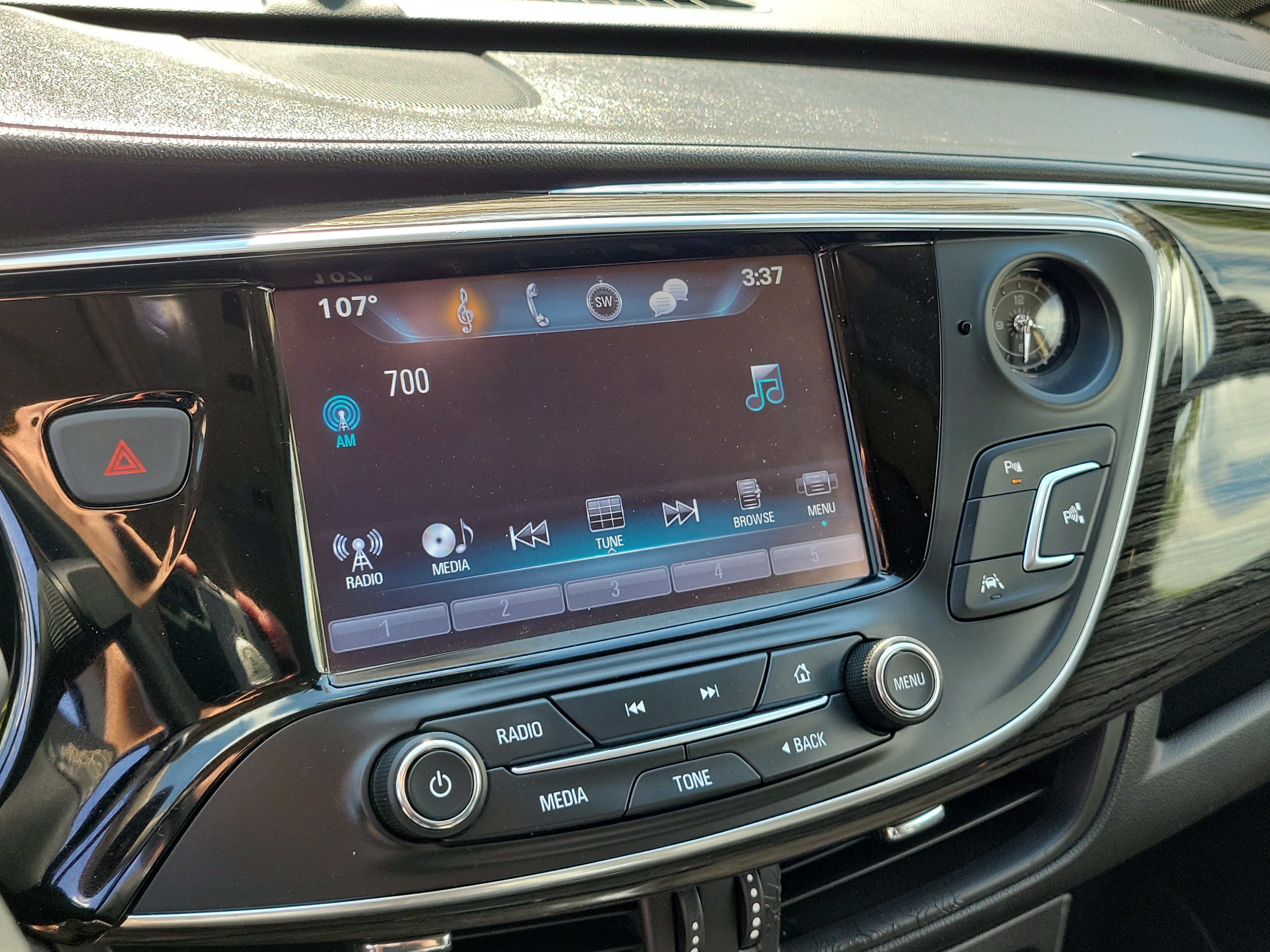 Used 2017 Buick Envision Premium AWD/4WD image 26