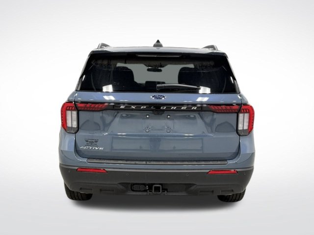 New 2026 Ford Explorer Active RWD image 7