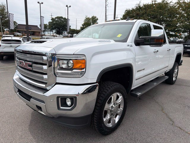 Used 2017 GMC Sierra 2500 SLT w/ Duramax Plus Package AWD/4WD image 23