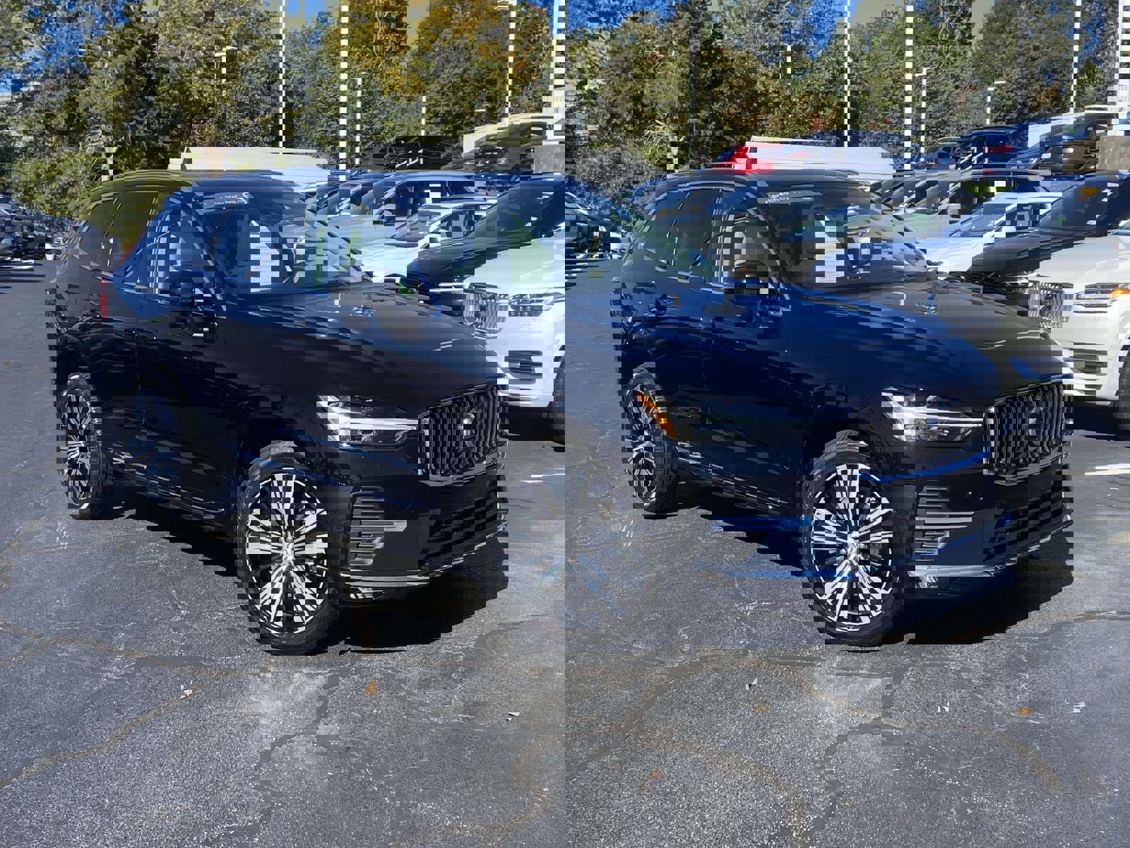 Used 2023 Volvo XC60 B5 Ultimate w/ Protection Package Premier