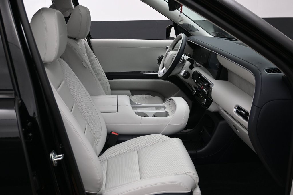 Used 2026 Hyundai Palisade Calligraphy FWD image 30