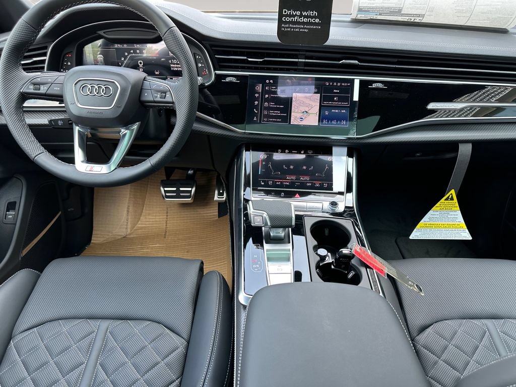 New 2026 Audi SQ8 Premium Plus AWD/4WD image 10