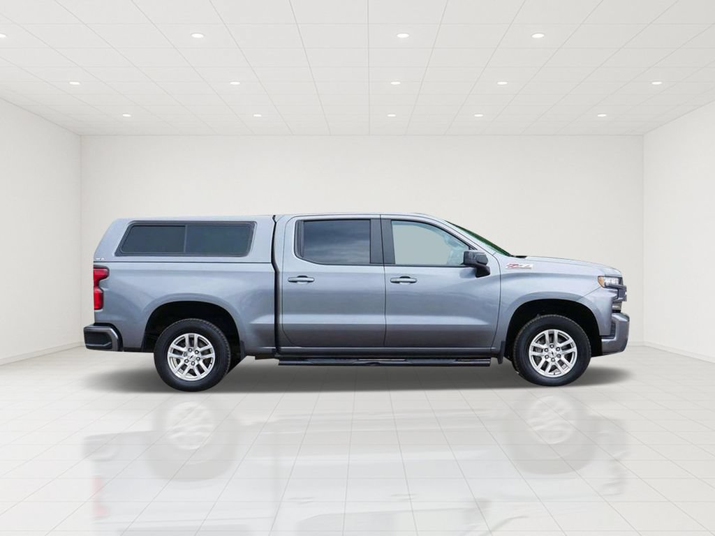 Used 2022 Chevrolet Silverado 1500 RST AWD/4WD image 2