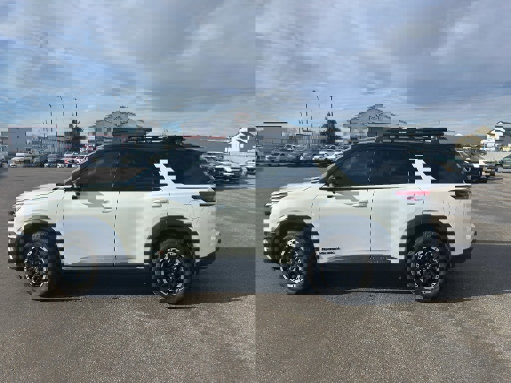 Used 2023 Nissan Pathfinder Rock Creek image 7