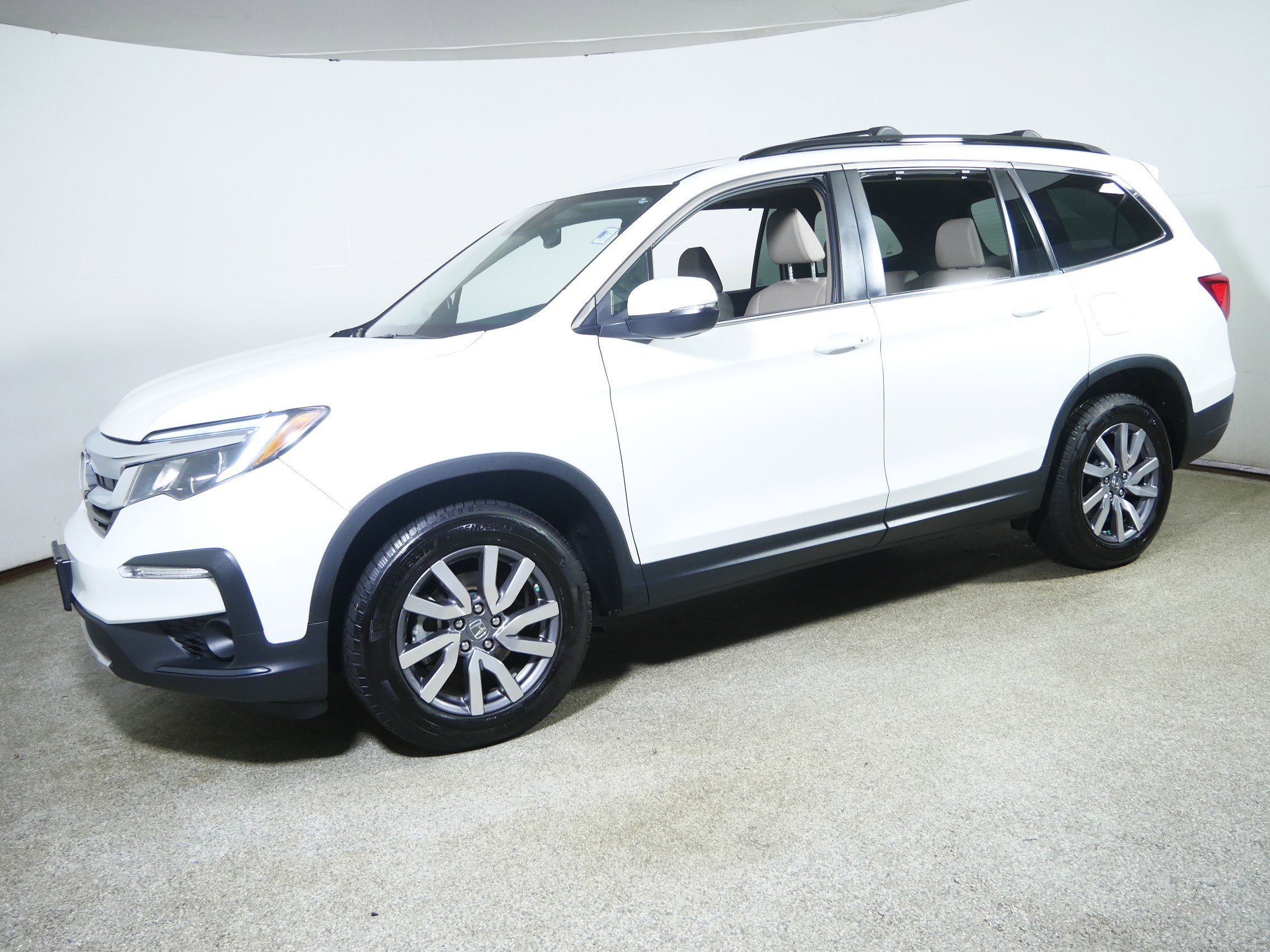 Used 2020 Honda Pilot EX-L image 3