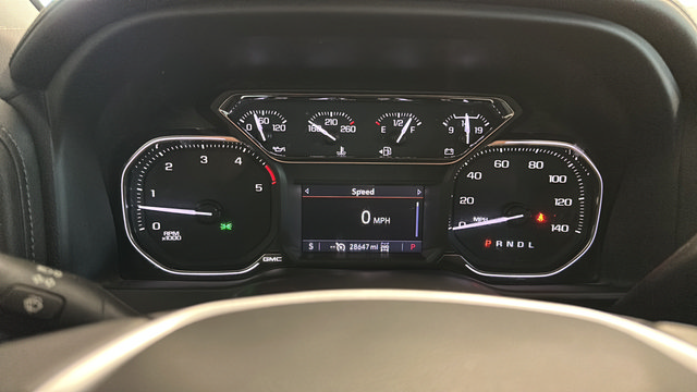Used 2022 GMC Sierra 2500 SLE w/ SLE Value Package; AWD/4WD image 16