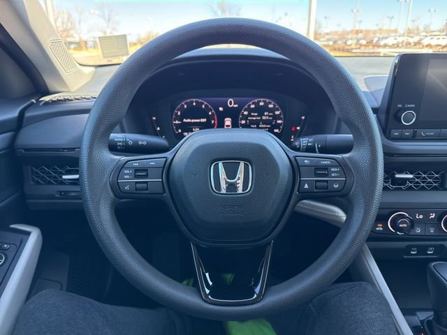 Used 2023 Honda Accord EX image 25