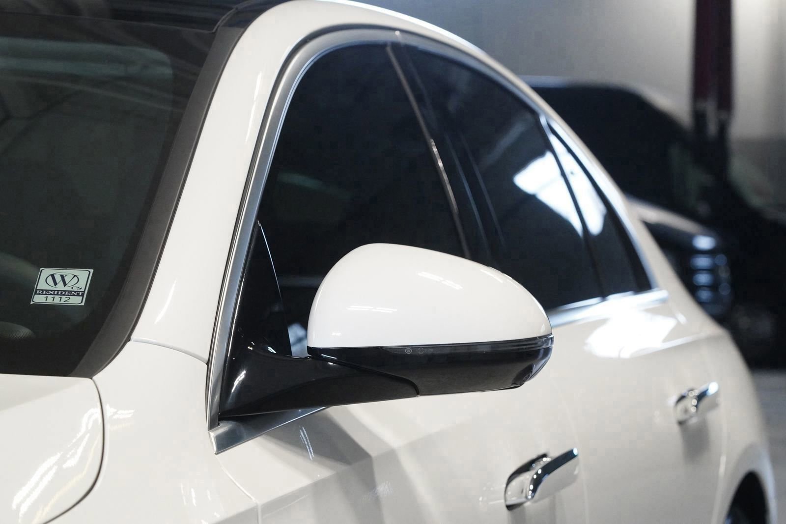 Certified 2025 Mercedes-Benz E 350 4MATIC Sedan image 7