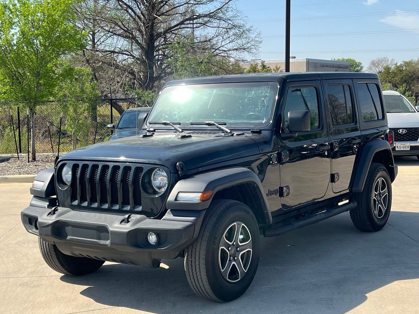 Used 2022 Jeep Wrangler Unlimited Sport image 5