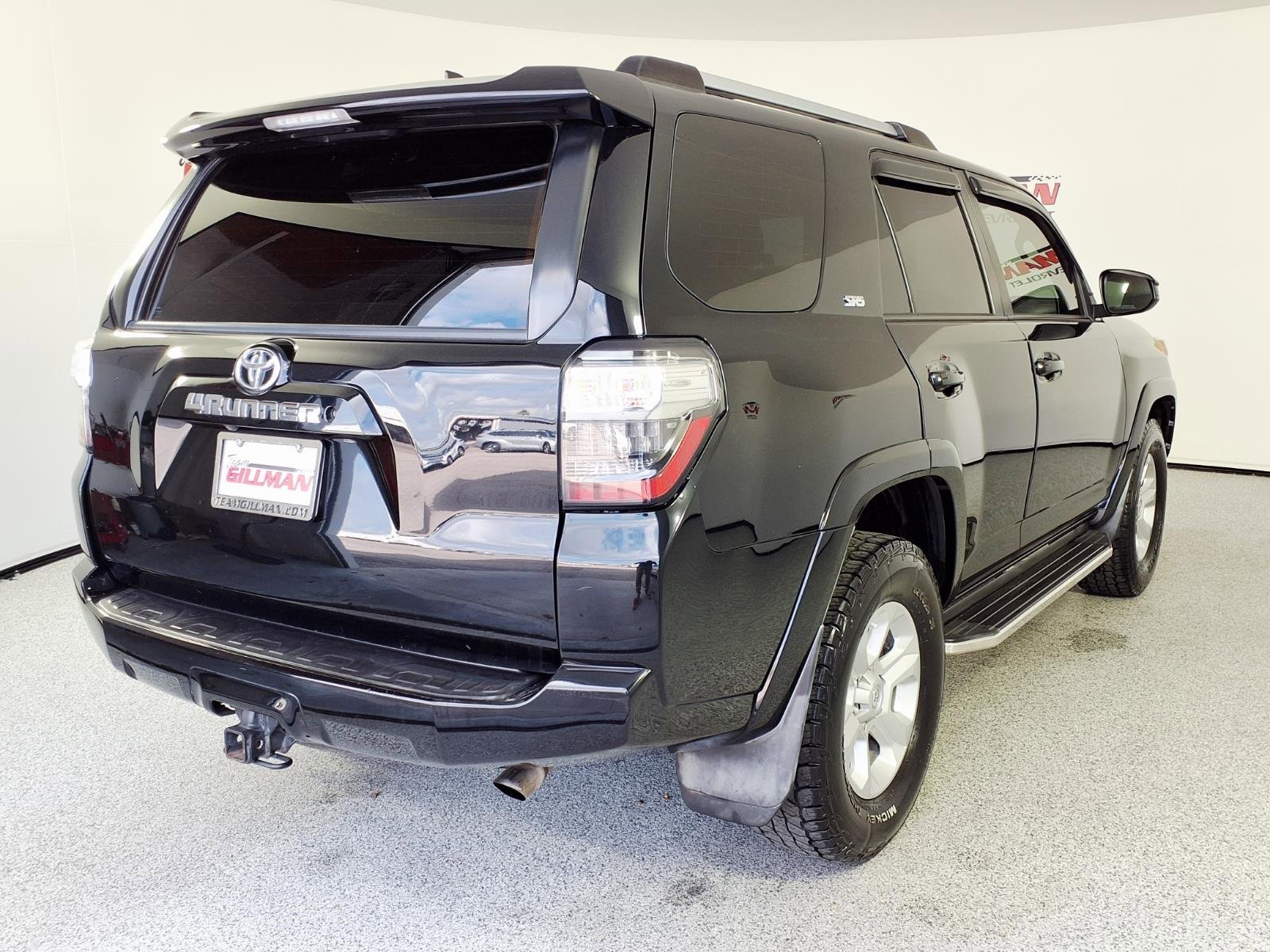 Used 2020 Toyota 4Runner SR5 image 7