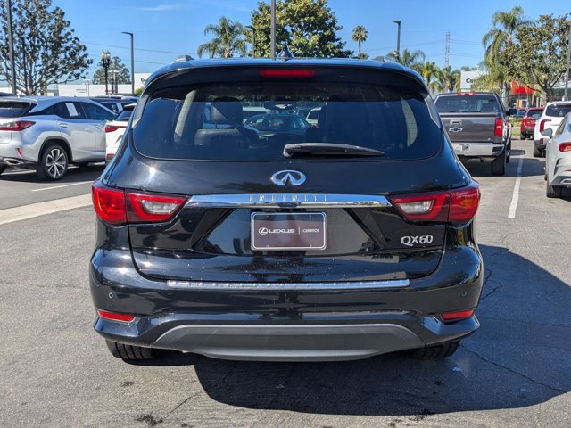 Used 2020 INFINITI QX60 Luxe w/ Essential Package image 7
