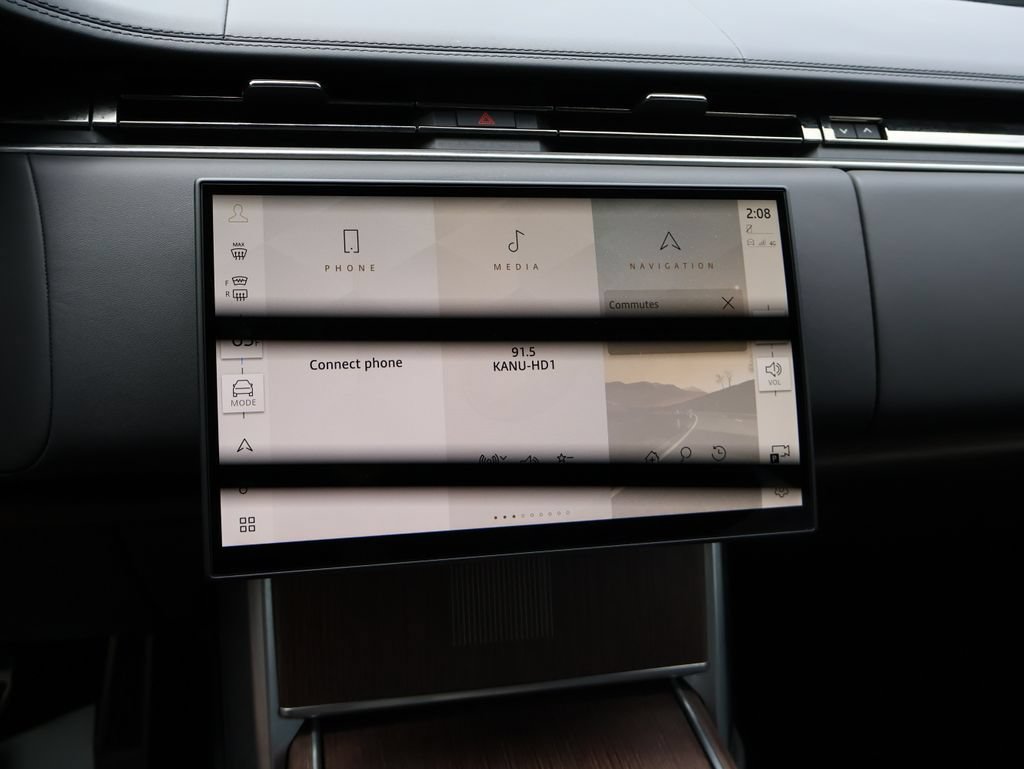 Certified 2025 Land Rover Range Rover Autobiography AWD/4WD image 26
