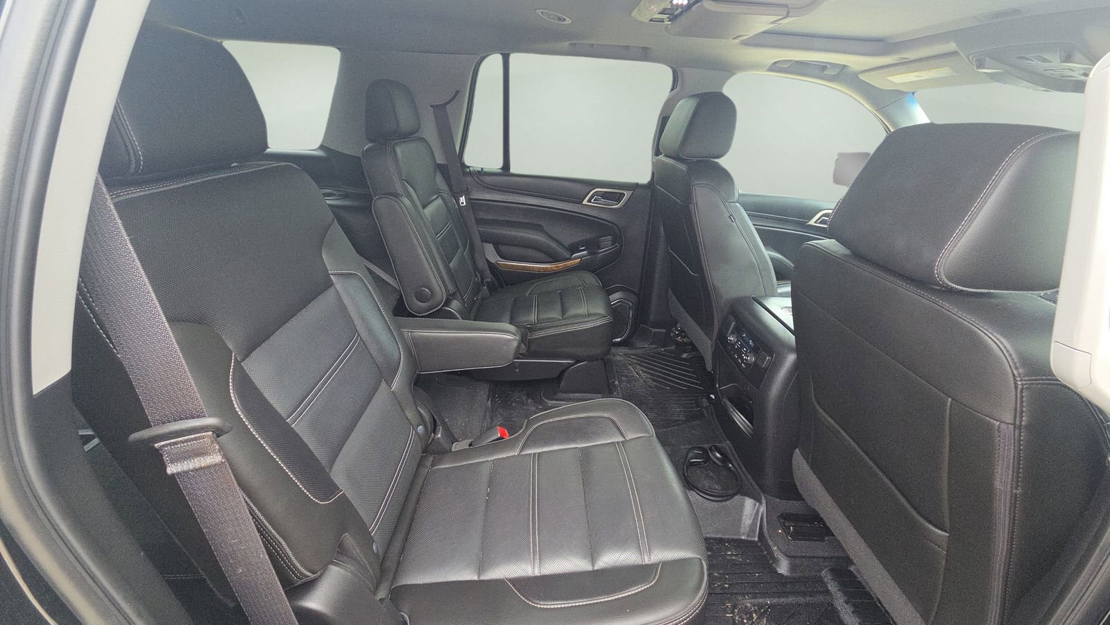 Used 2019 GMC Yukon Denali w/ Denali Ultimate Package image 26