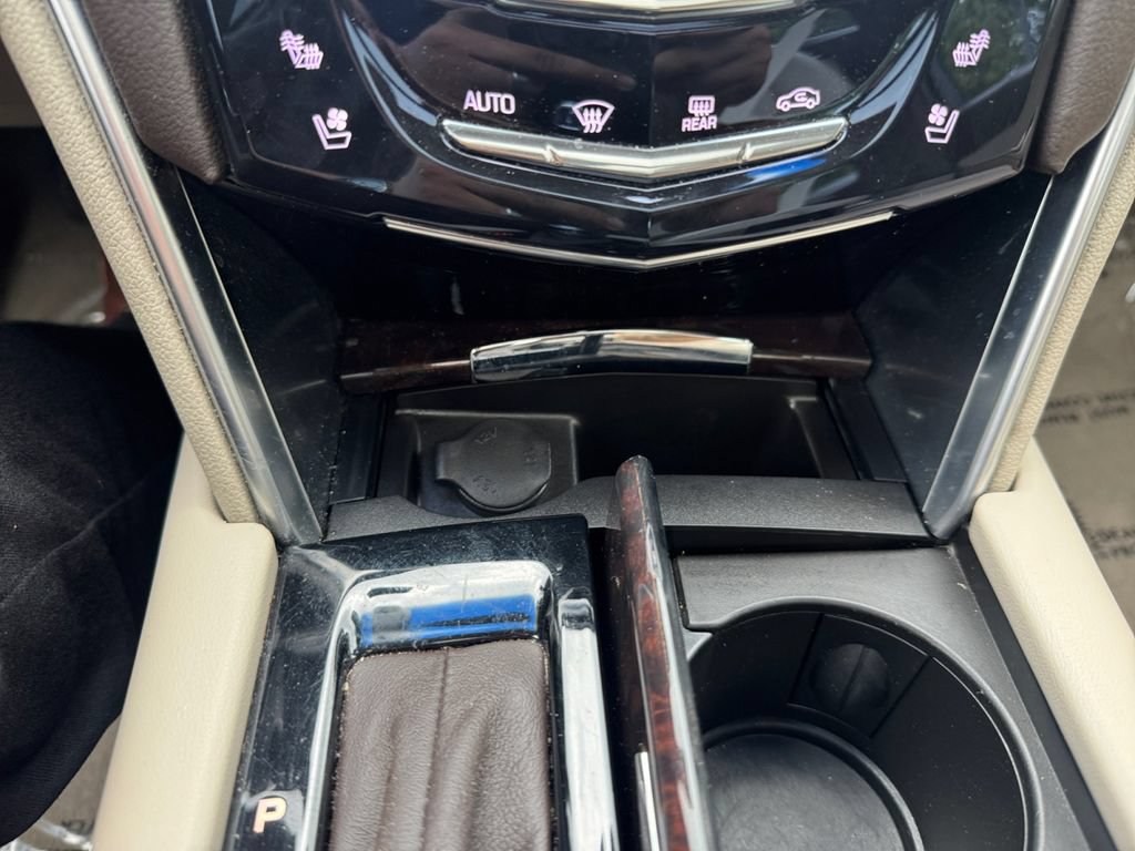 Used 2013 Cadillac XTS Premium AWD/4WD image 23