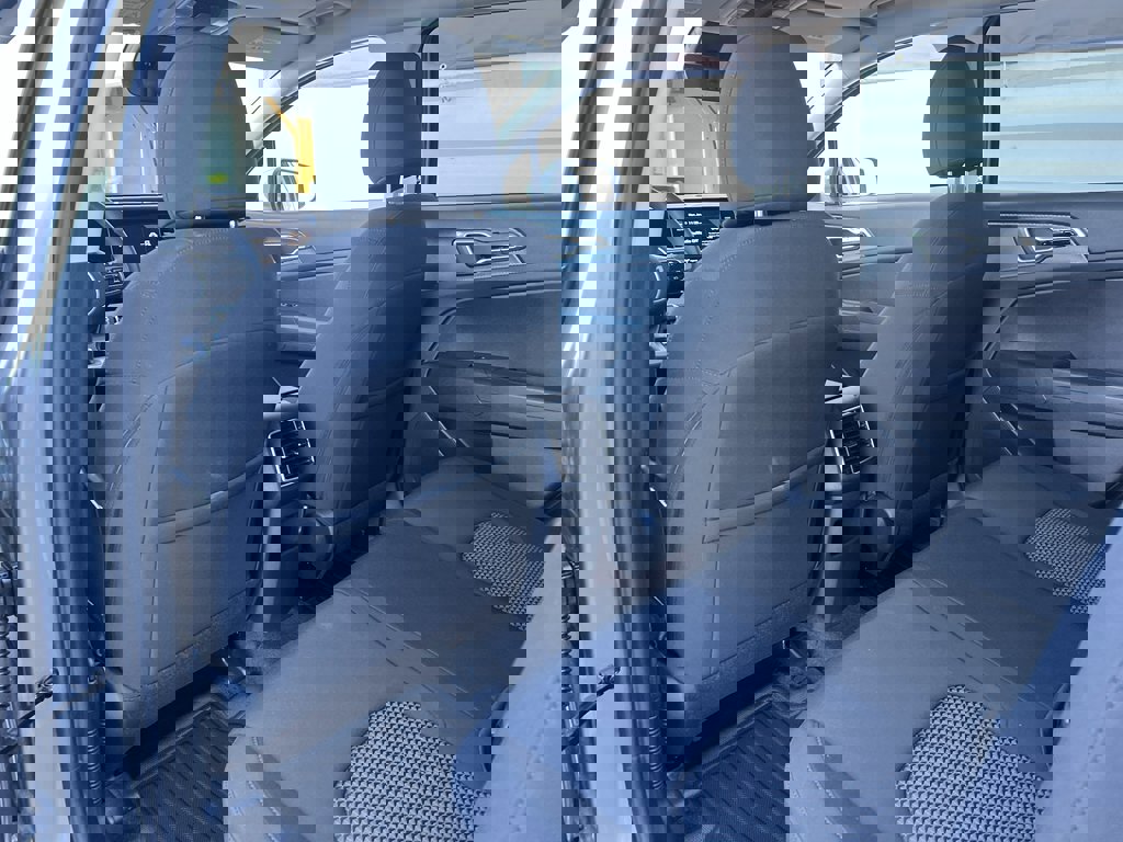 New 2025 Kia Sportage LX image 11