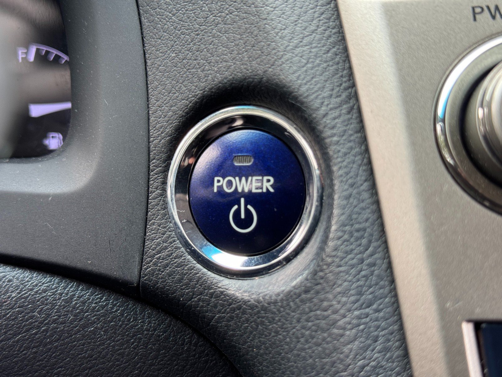 Used 2015 Lexus RX 450h FWD image 24