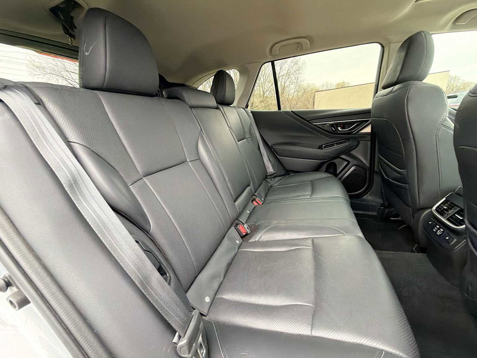 Certified 2023 Subaru Outback Limited image 18