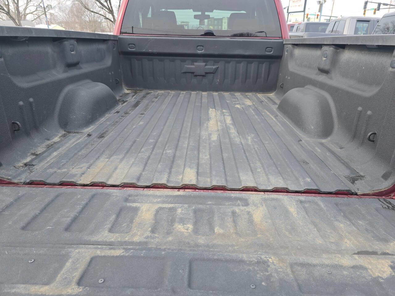 Used 2017 Chevrolet Silverado 1500 LT w/ All Star Edition image 11