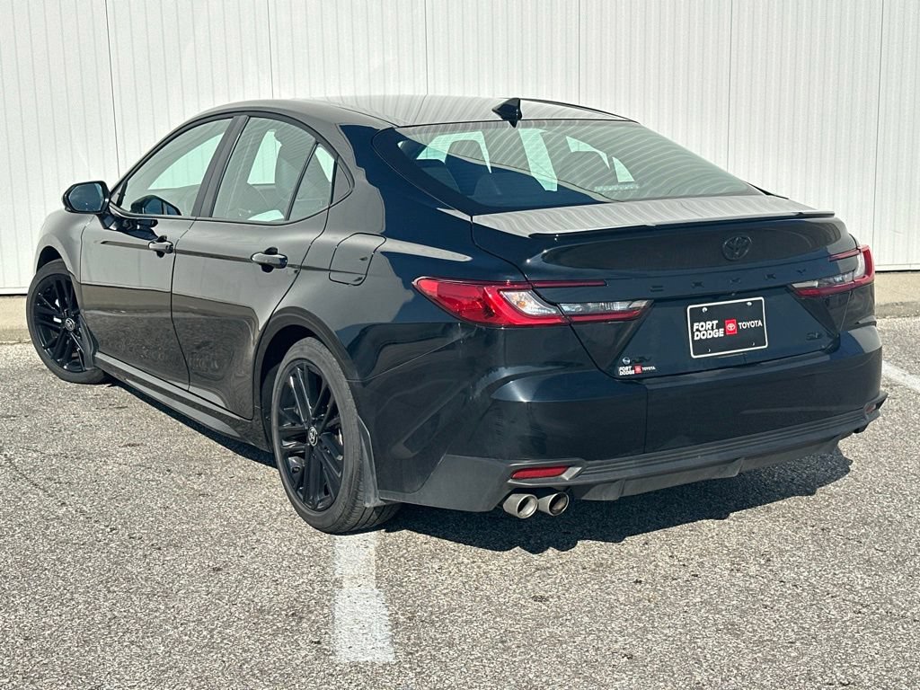 Used 2025 Toyota Camry SE w/ Multimedia Upgrade Package FWD image 5