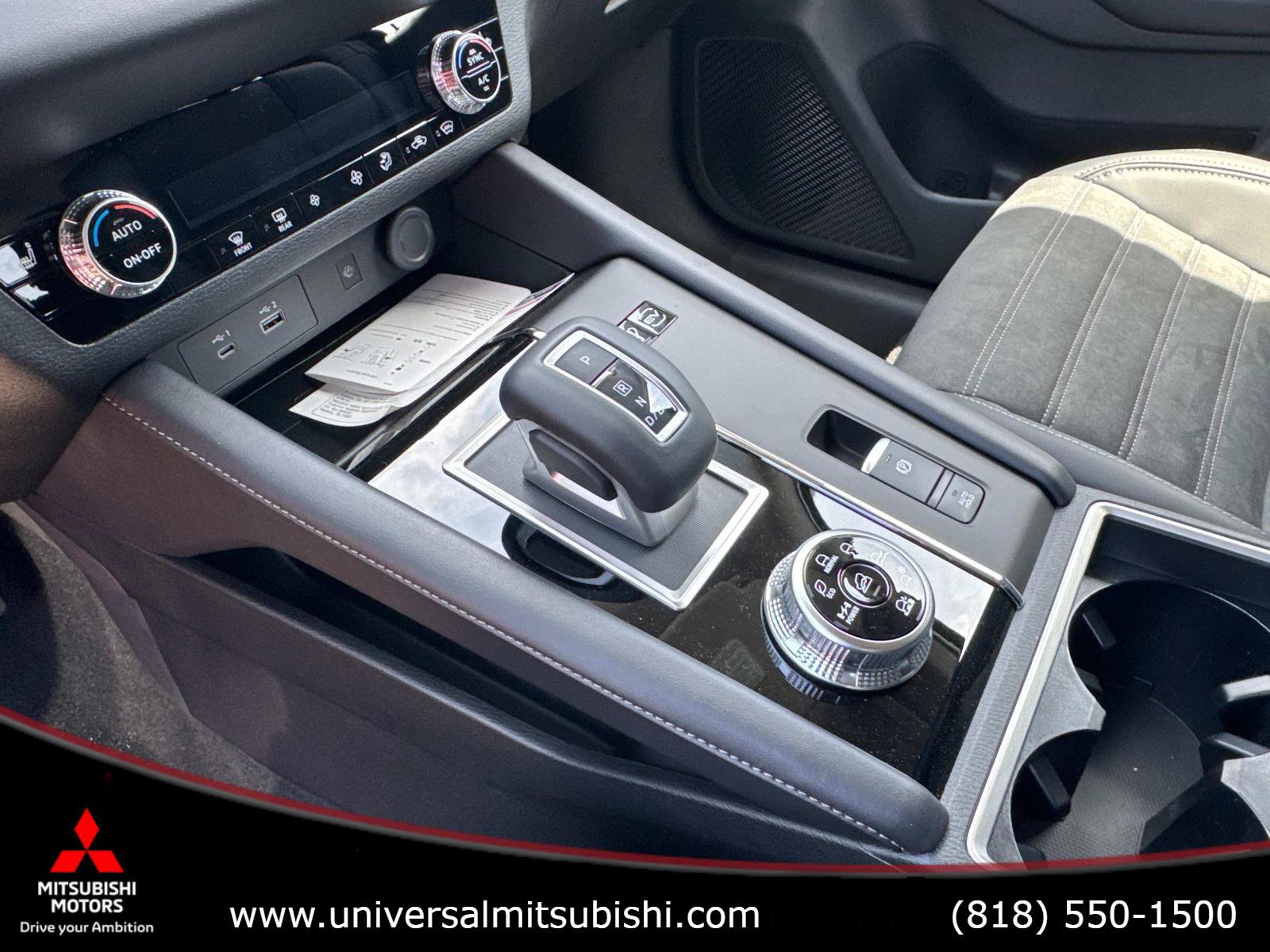 New 2025 Mitsubishi Outlander 4WD Plug-In Hybrid image 19