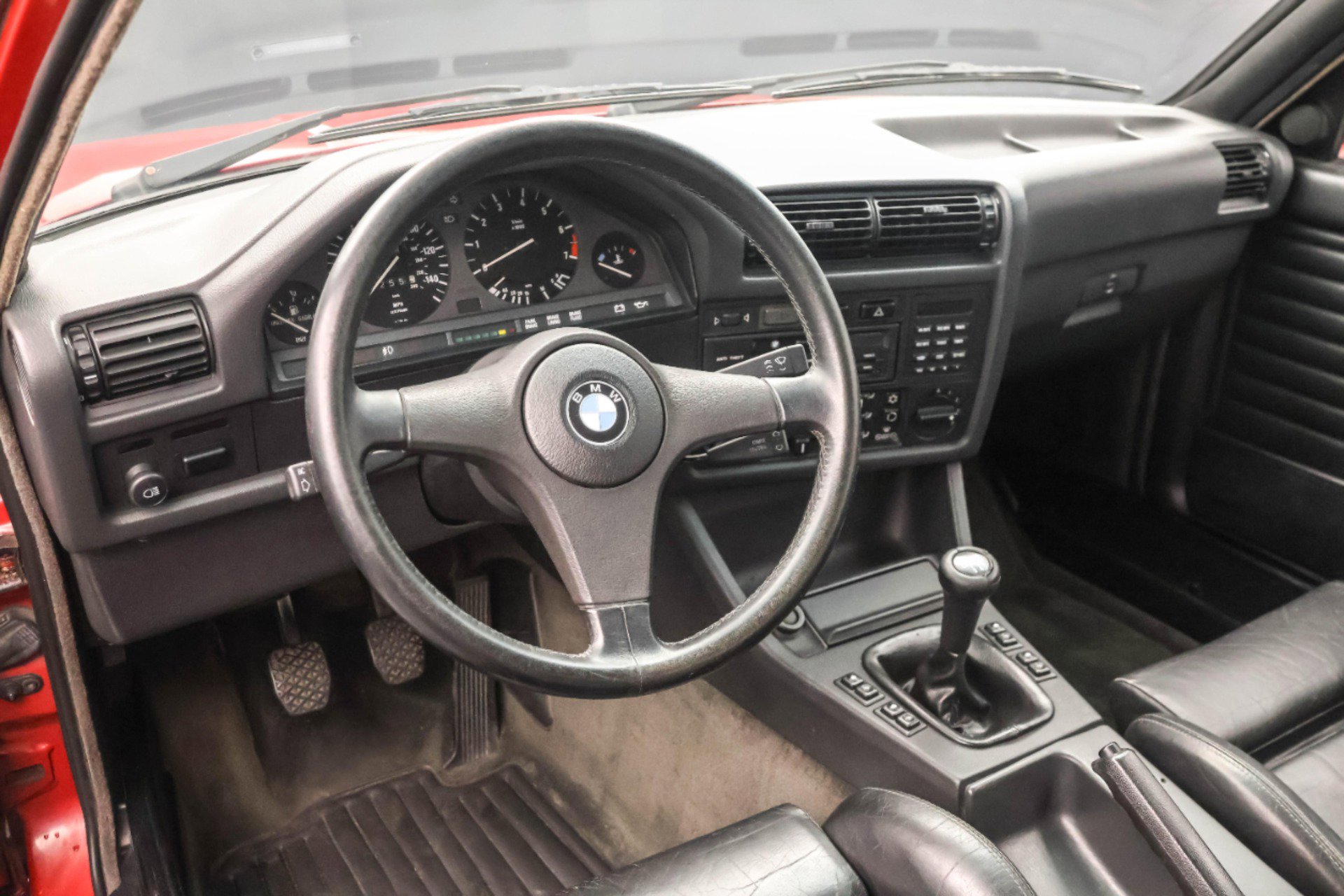Used 1987 BMW 325i Convertible image 6