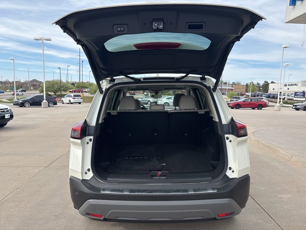 Used 2023 Nissan Rogue SV w/ SV Premium B Package AWD/4WD image 41