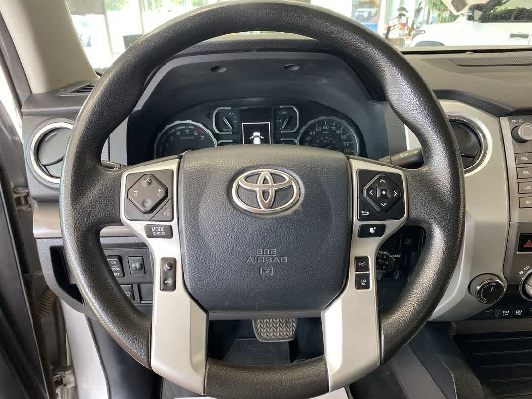 Used 2020 Toyota Tundra SR5 AWD/4WD image 17