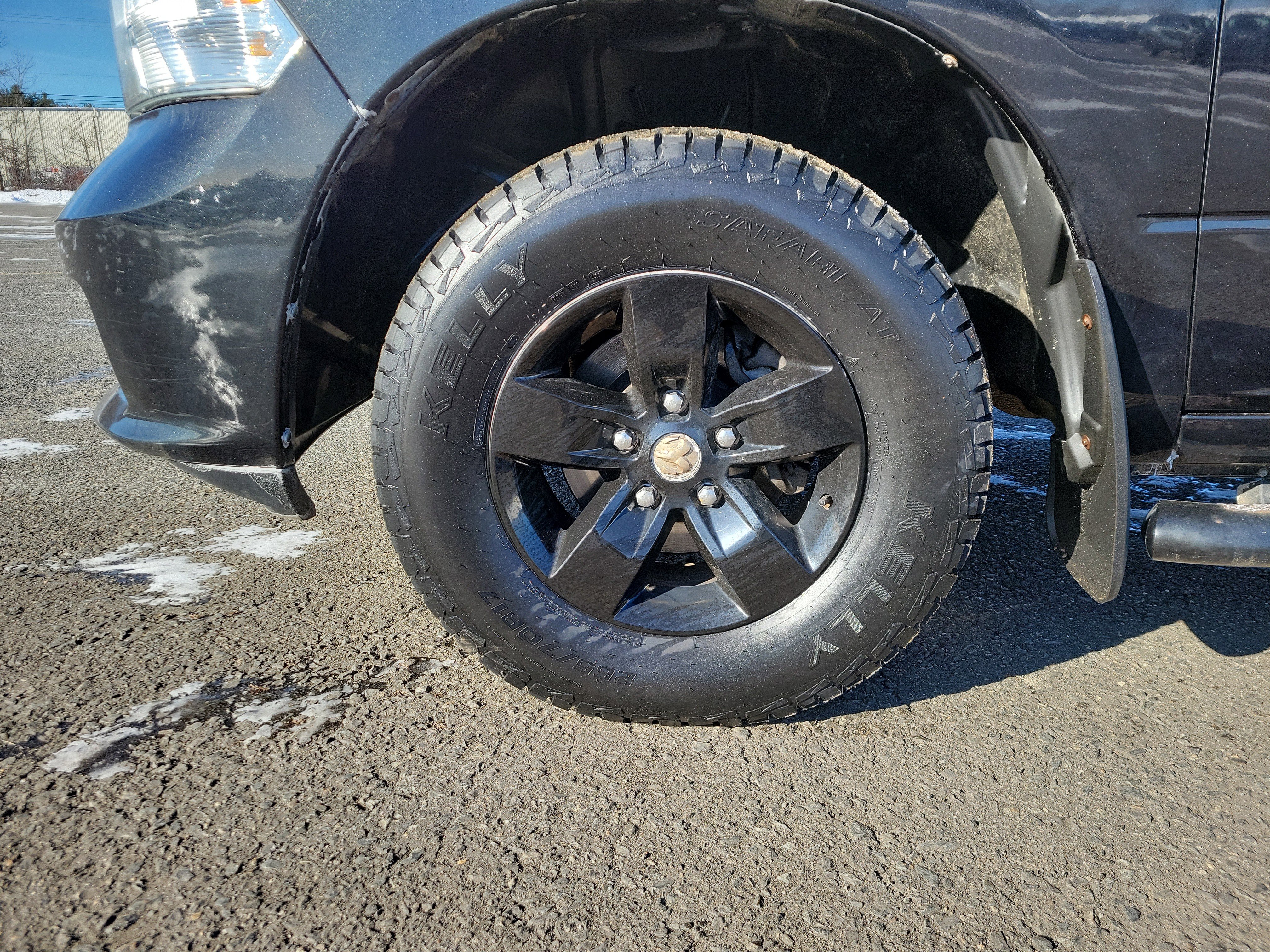 Used 2018 RAM 1500 Express image 12