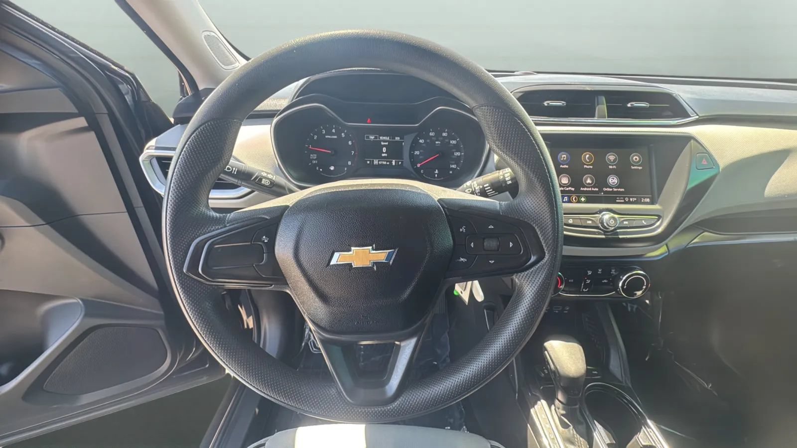 Used 2021 Chevrolet TrailBlazer LS AWD/4WD image 23