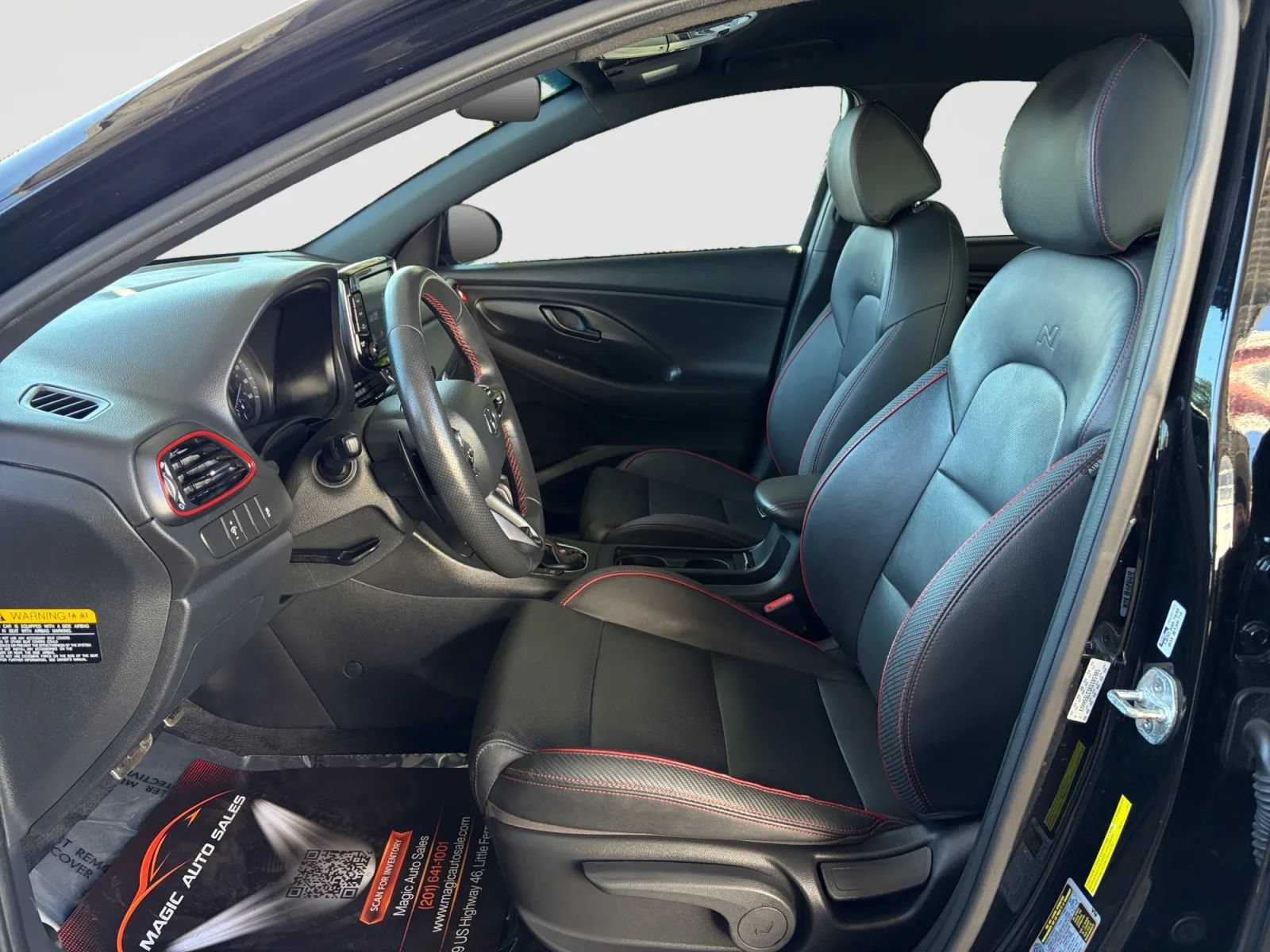 Used 2019 Hyundai Elantra GT N Line FWD image 12