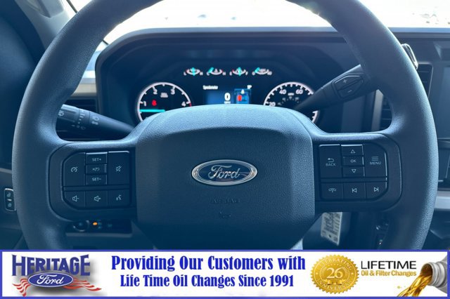 New 2025 Ford F250 XLT image 18