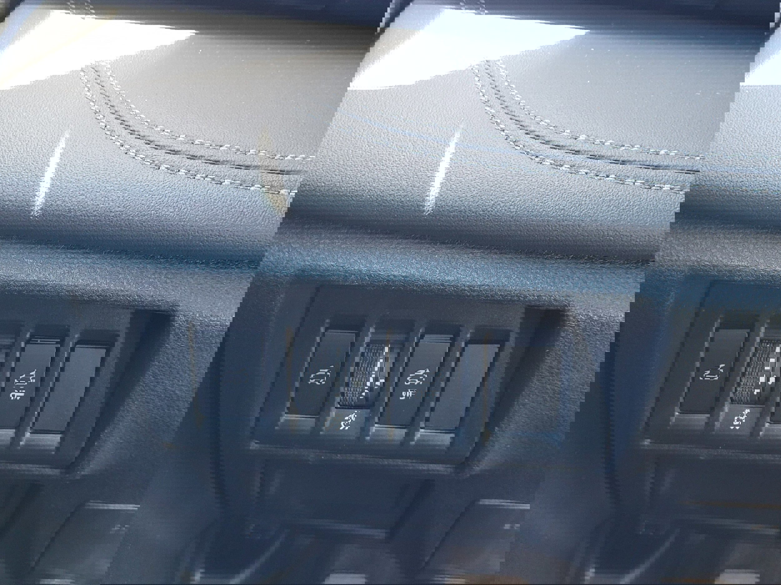 Certified 2024 Subaru Outback Limited image 17