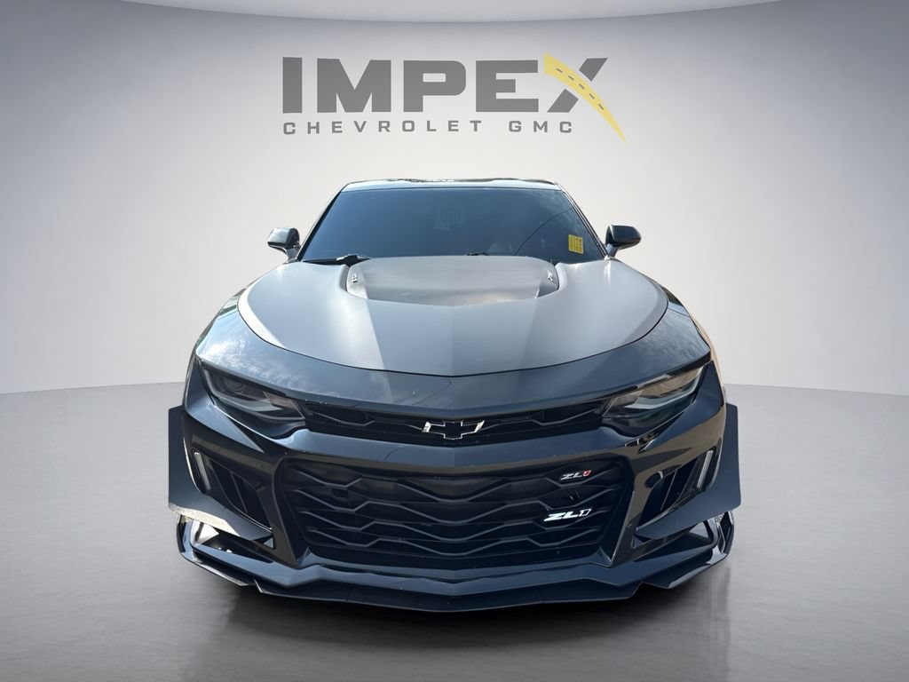 Used 2018 Chevrolet Camaro ZL1 RWD image 6