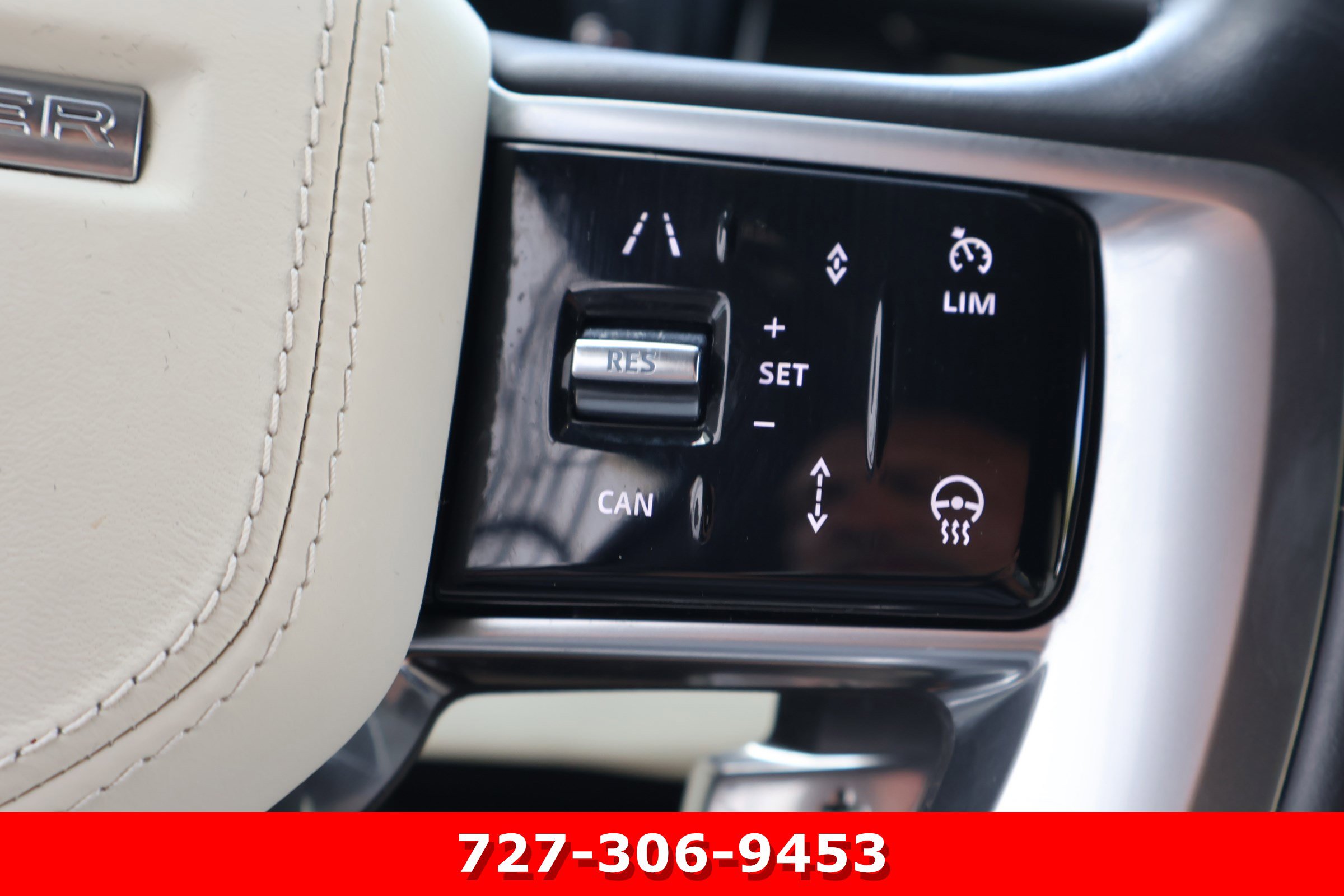 Used 2024 Land Rover Range Rover SE AWD/4WD image 24