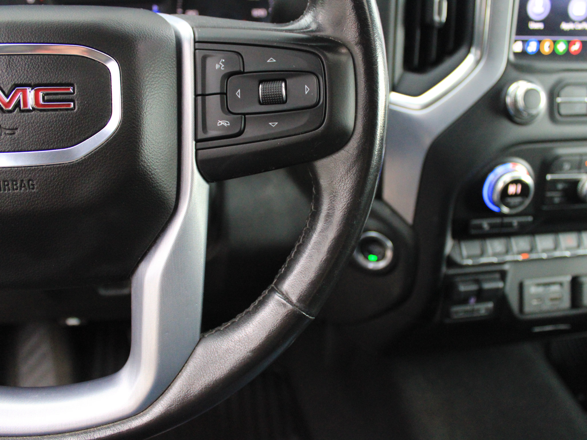 Used 2020 GMC Sierra 1500 SLE w/ SLE Value Package AWD/4WD image 14