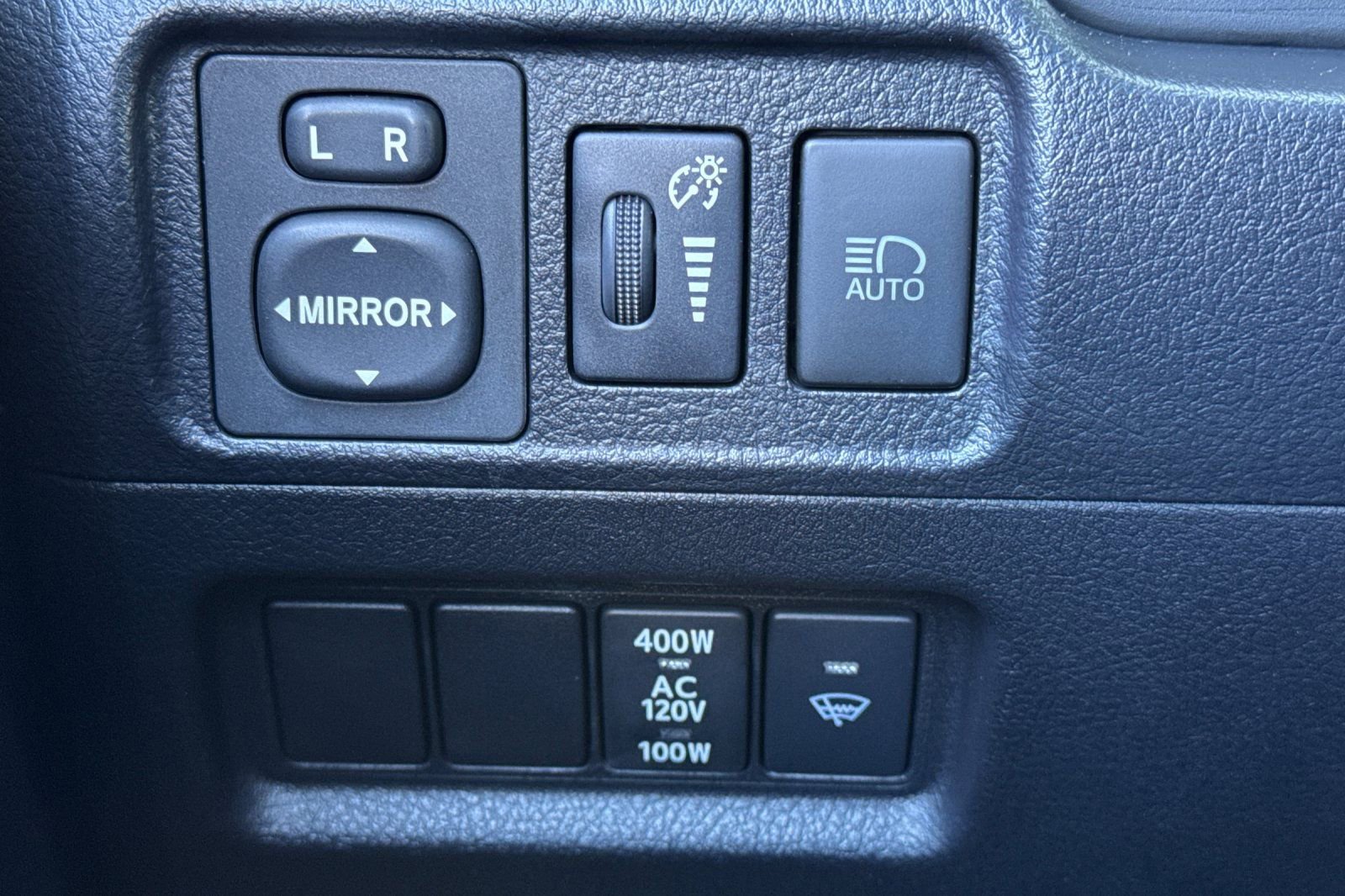 Used 2022 Toyota 4Runner SR5 Premium w/ Moonroof Package image 41