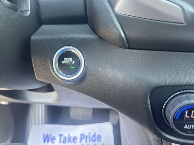 Used 2022 GMC Terrain AT4 w/ Infotainment Package II AWD/4WD image 17