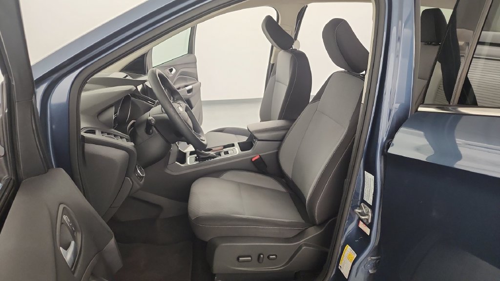 Used 2018 Ford Escape SE w/ Ford Safe & Smart Package AWD/4WD image 14