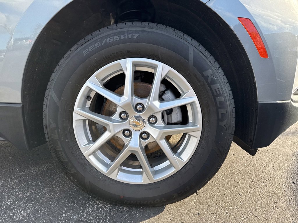 Used 2024 Chevrolet Equinox LT image 9